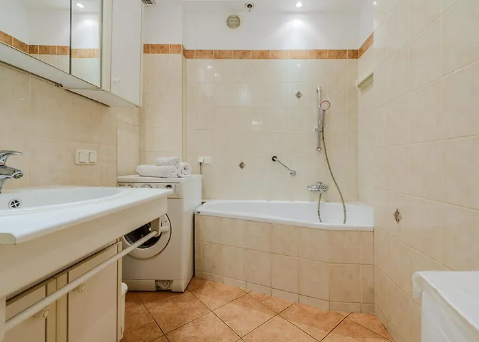 Shortstaypoland Szara B170 * Warszawa